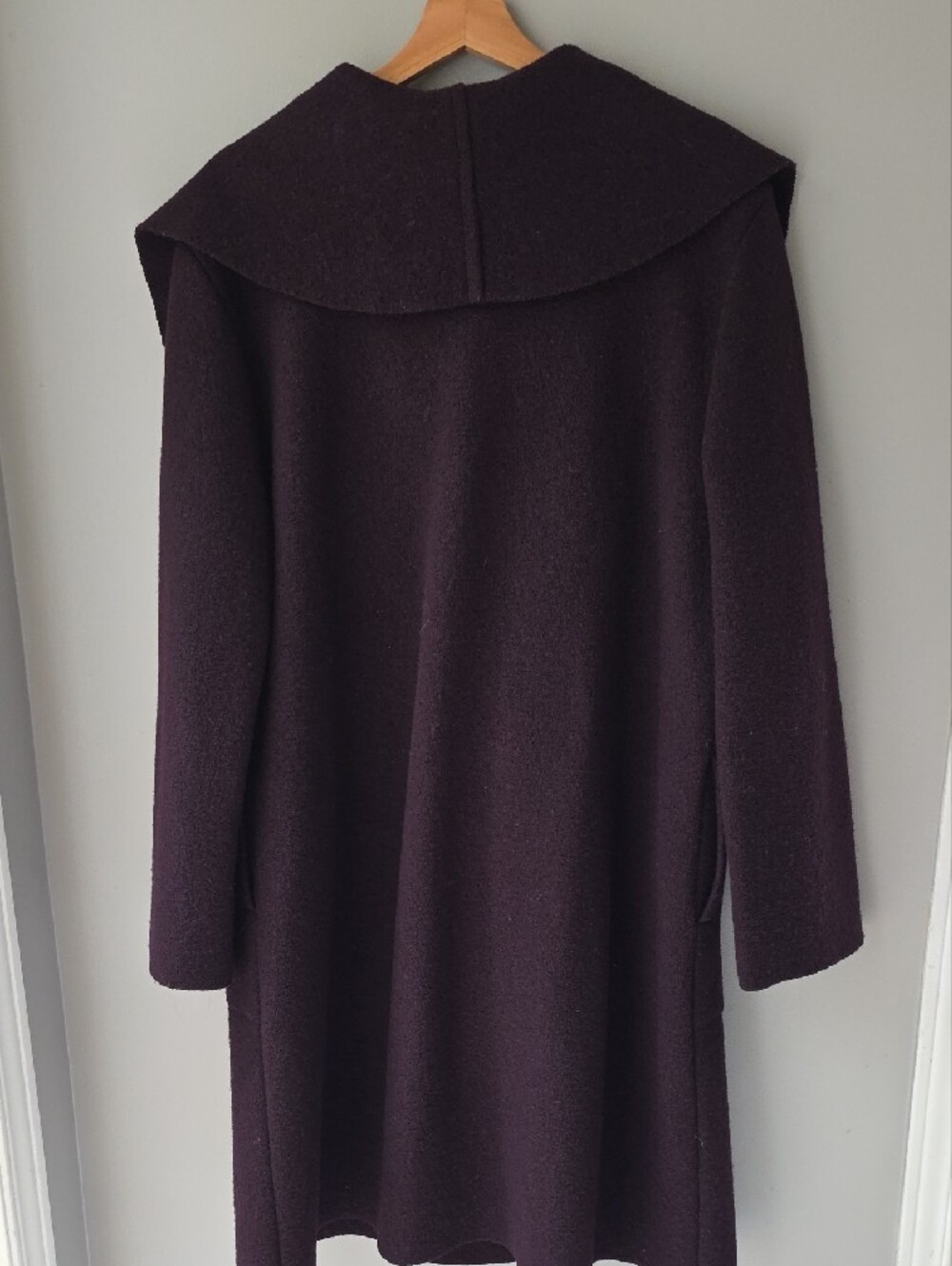 Muriel Dombret - Canadian Fashion Designer Wool Long Peacoat in Dark Plum - Picture 5 of 8